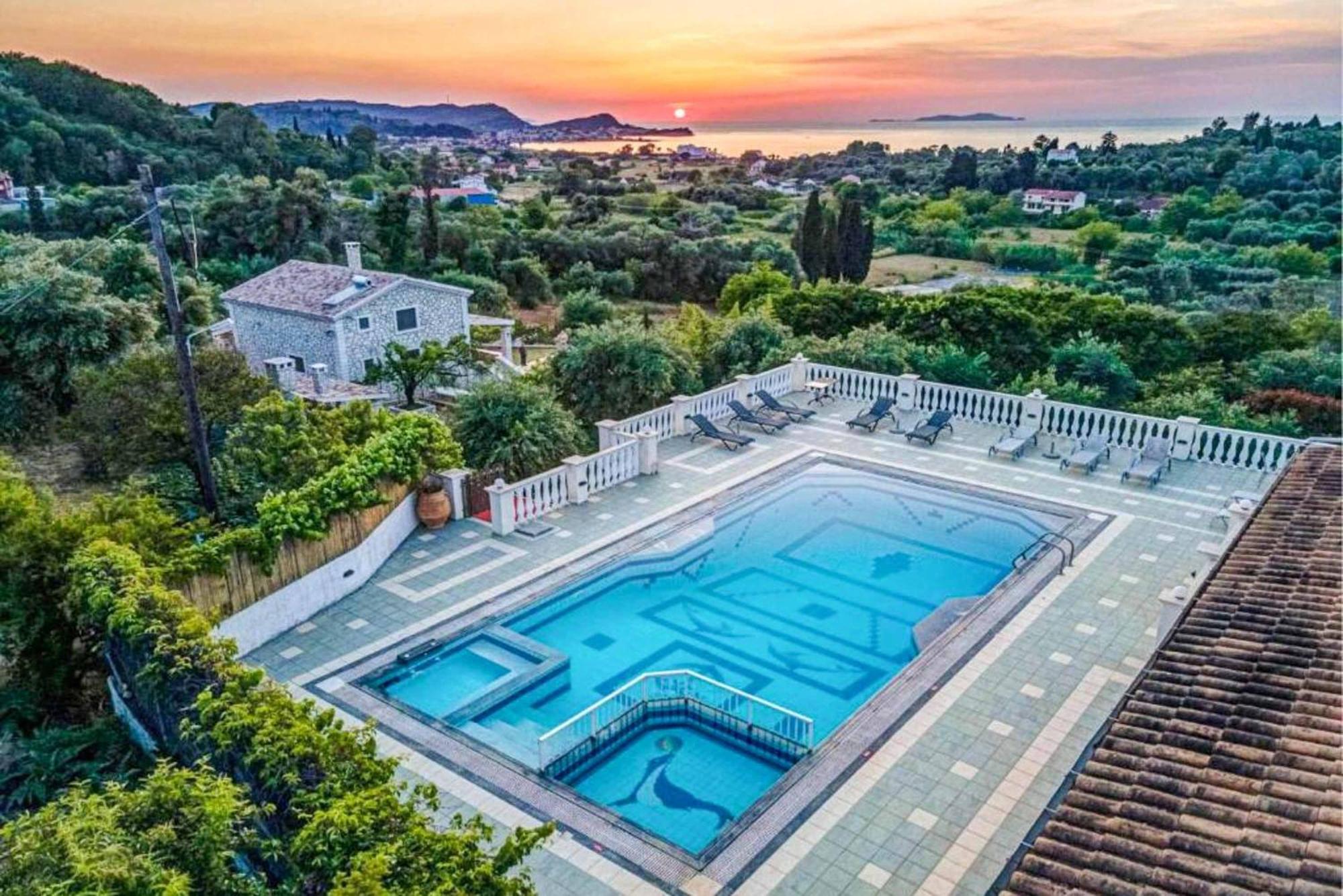 Amalia Villa
